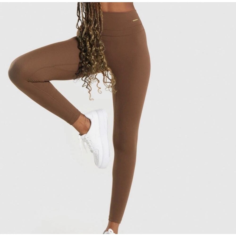 Gymshark Whitney Simmons High Rise Leggings in Dandelion Brown Size Medium